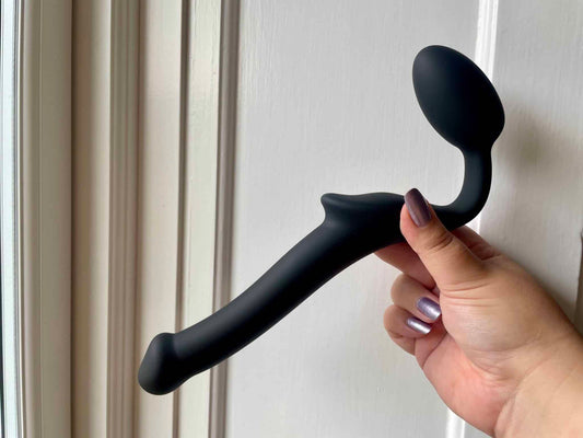 Strap-On Me Bendable Strap-On (Small): Confidence in Control