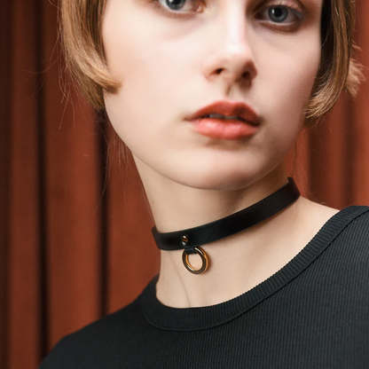Discipline Leather Thin Choker
