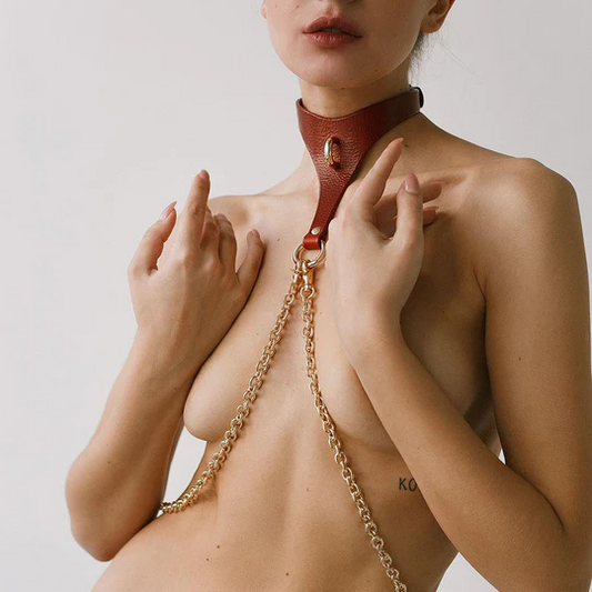 Nevara Choker and Chain Harness Red