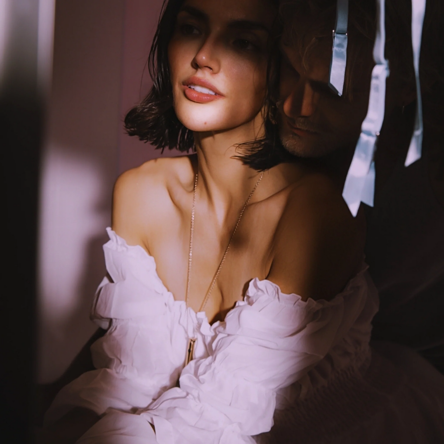 Rose Gold Vesper 2 Necklace Vibrator