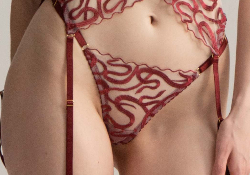 Garden of Eden Garter Belt