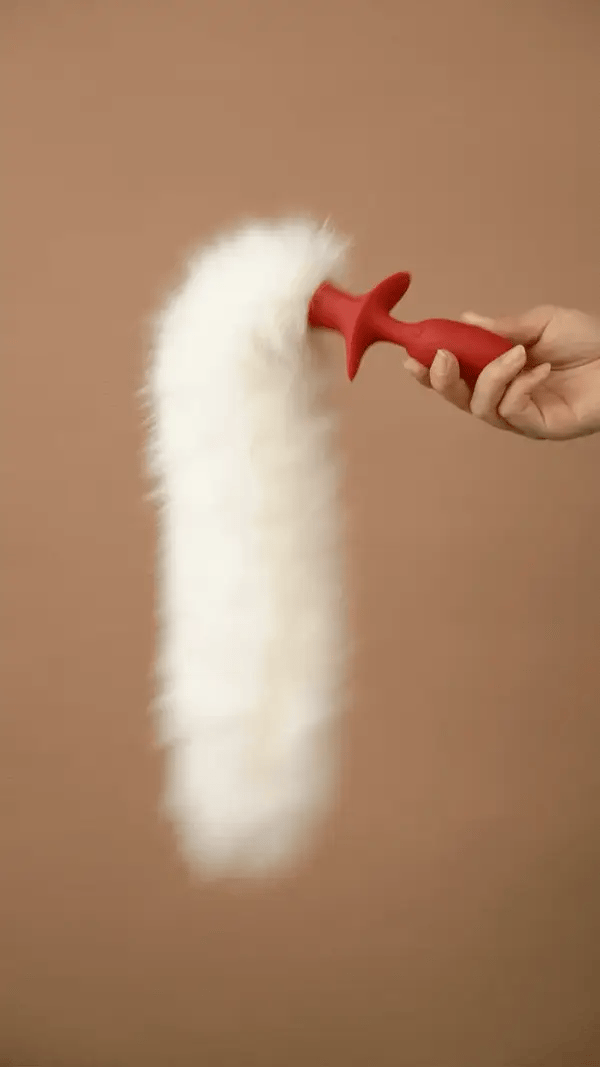 White Remote-control Swinging & Vibrating Faux Fur Tail Plug