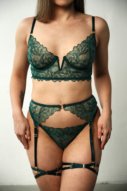 Ceres Thong Forest Green