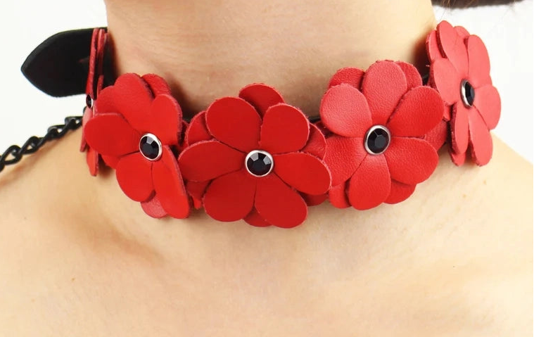 Scarlet Blossom Leather Collar and Leash